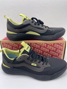 Vans Men’s Sz 11 MTE Ultrarange Exo Black/Brown
VN0A4U1KYS8 Sneakers
